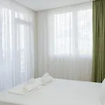 Brand New Modern 1bd Flat With Parking In Chayka By Flat Mаnager * فارنا