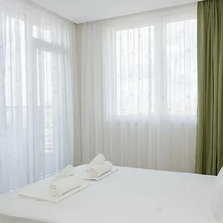 Brand New Modern 1bd Flat With Parking In Chayka By Flat Mаnager * ヴァルナ