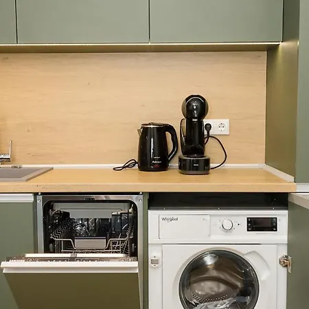 Brand New Modern 1bd Flat In Chayka With Parking דירה